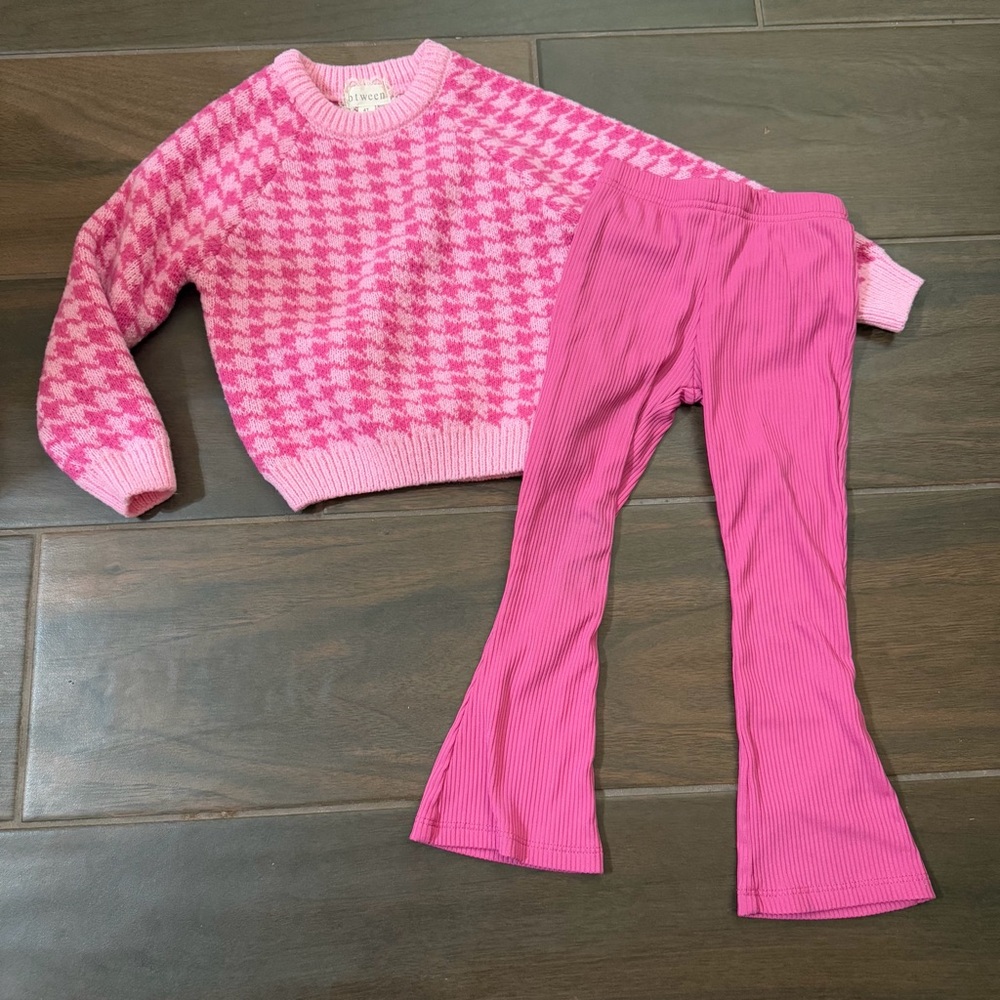 btween Hot Pink Houndstooth Long Sleeve Sweater and Pink Ribbed Pants Set 4T